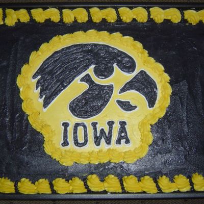 Iowa Hawkeye Cake