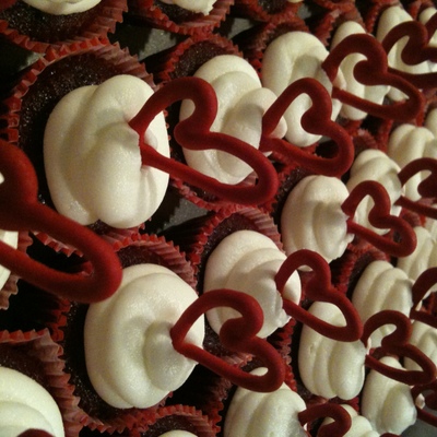 Mini Red Velvet Valentine's Cupcakes