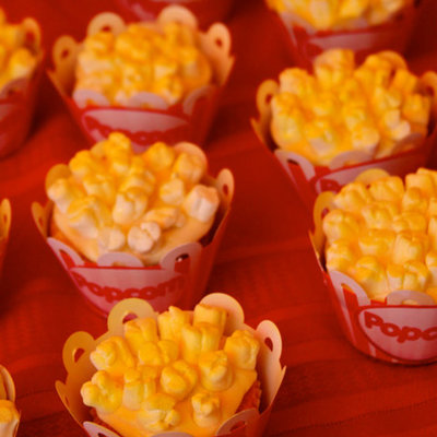 Popcorn Marshmallow Cupcakes