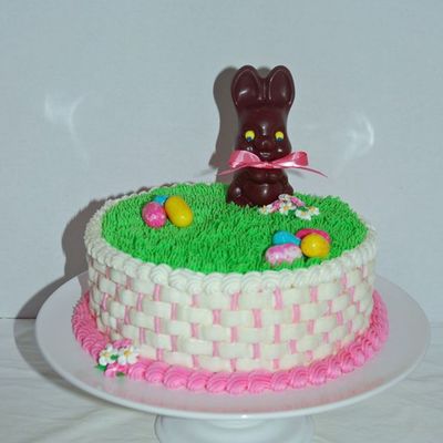 Easter 09 Family Cake