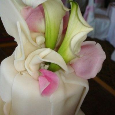 White Fondant Overlapping Strips