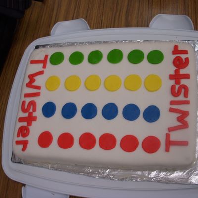 Twister_Cake_1.jpg
