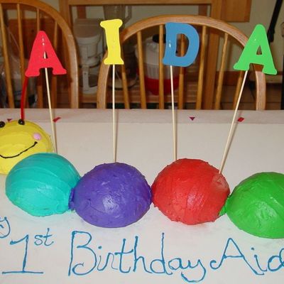 Baby Einstein Caterpillar Cake