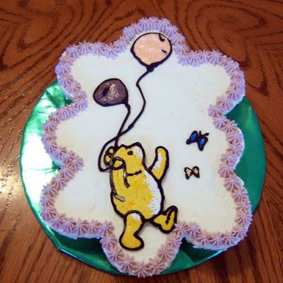 Classic Pooh Cupcake Cake