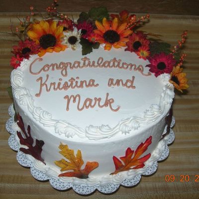 Autumn Color Scheme Floral Cake