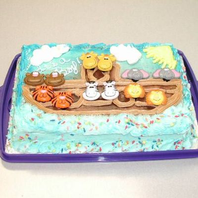 This Cake Was Down For A Friends Baby Shower It Is Choc Cake With White Bc Icing The Little Animals Are Whistles