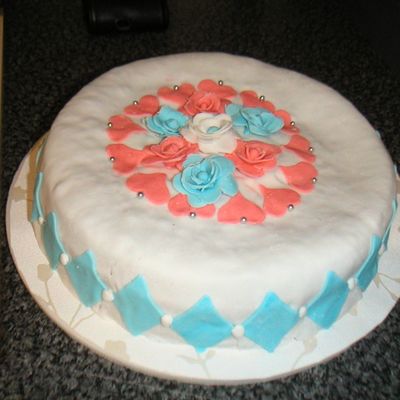 Marshmallow Fondant Cake