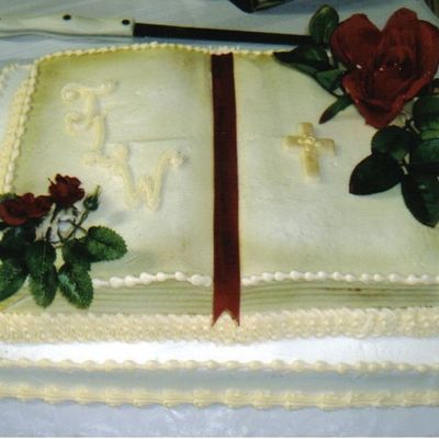 Bible Grooms Cake