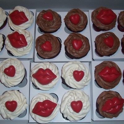 Lips And Love Cupcakes!