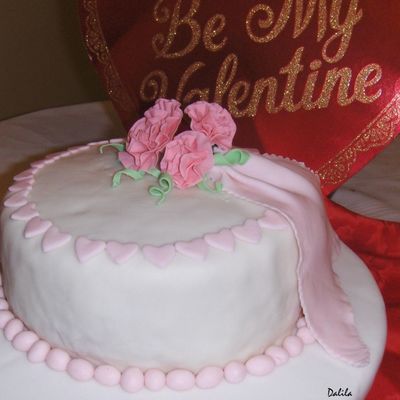 Valentinecake1.jpg