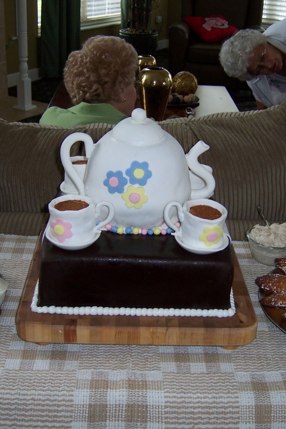 Muriel's Shower Cake