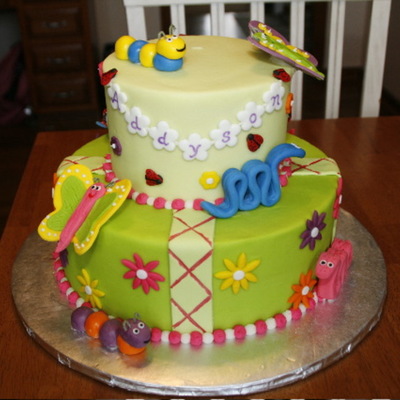 Addy's First Birthday Bug Cake