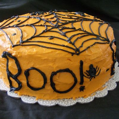 Happy Booday Cake, Side View