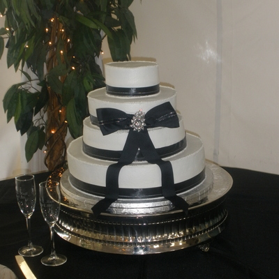 Black And White Cake