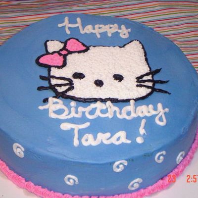 Simple Hello Kitty Cake