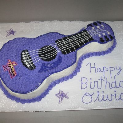 Hannah Montana Guitar Cake