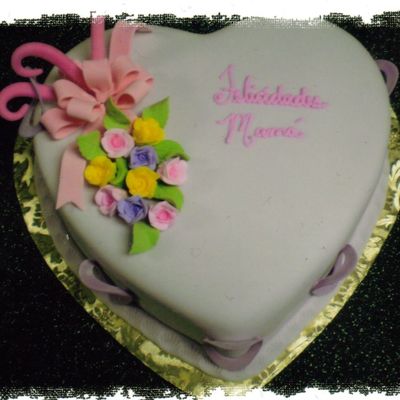 Mother's Day Cake