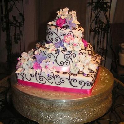 Wedding Cake Round And Square