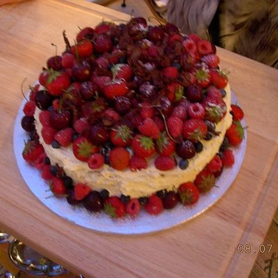 Fresh Cream And Fruit