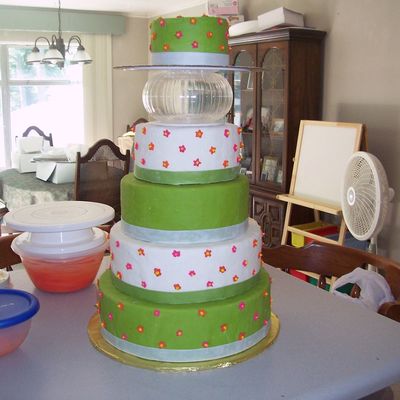 Dummy Cake And Real Top Cake