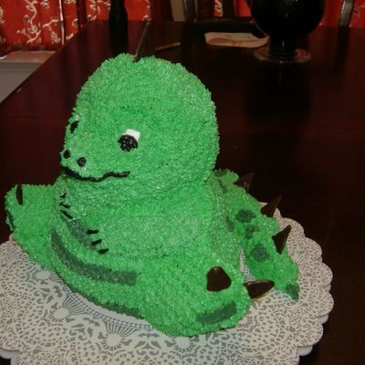 4Yr Dinosaur Birthday Cake