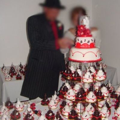 100 Roaring 20's Mini Wedding Cakes