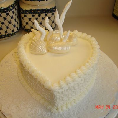 Heart Seashell Cake
