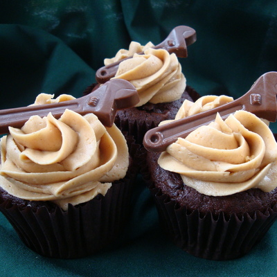 Chocolate Cupcakes With Peanut Butter Buttercream