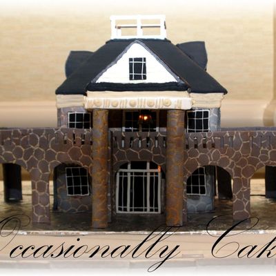 Browne Academy Graystone Cake