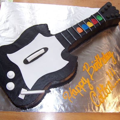 Coltons Guitar Hero Cake