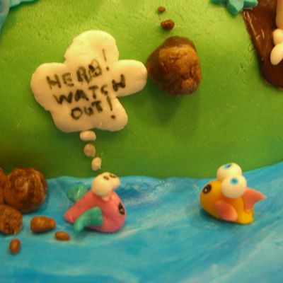 Bump In The Road Cake, Fish Close Up