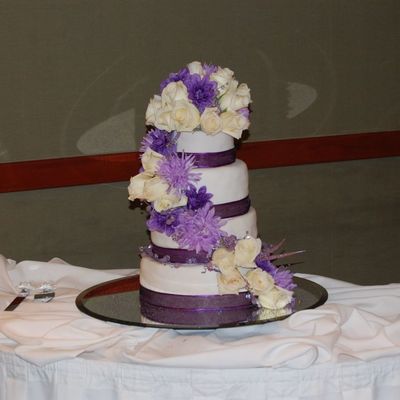 First Cascading Flowers Cake!