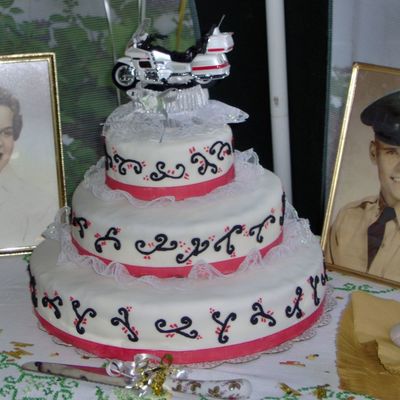 50Th Anniversary Cake