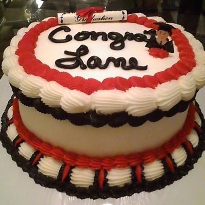 Black/red Grad Cake