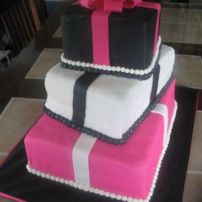 Pink, Black, & White Gift Box
