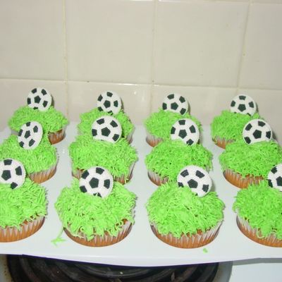 Soccer Cupcakes