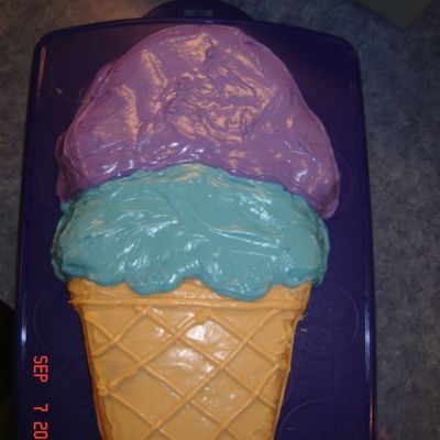Ice Cream Cone Cake