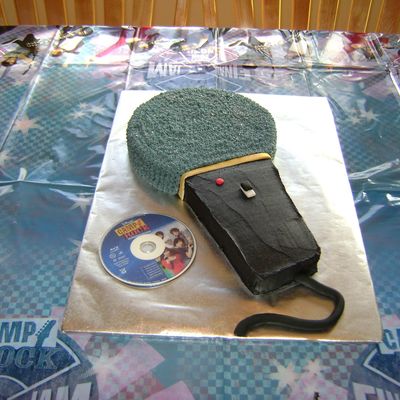 Microphone Cake