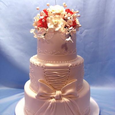 Elegant Wedd Cake
