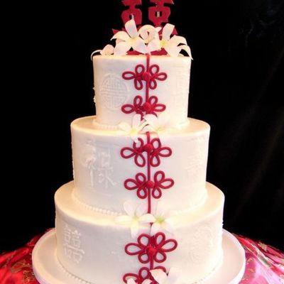 Chinese Stencil Wedding Cake