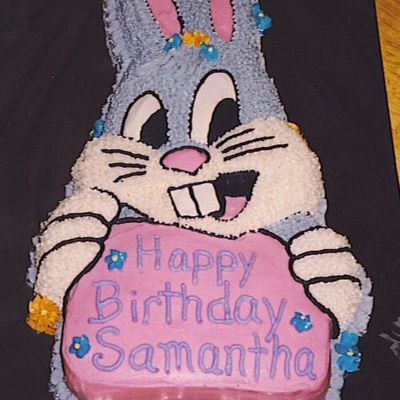 Bugs Bunny Cake