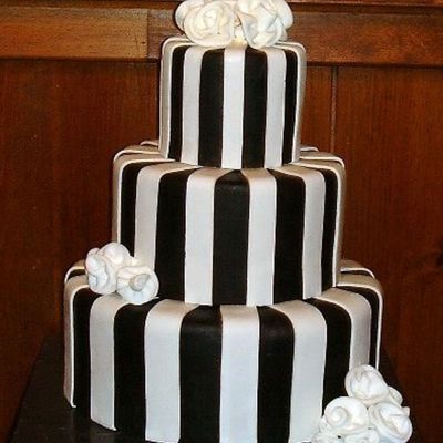 Modern Wedding Cake