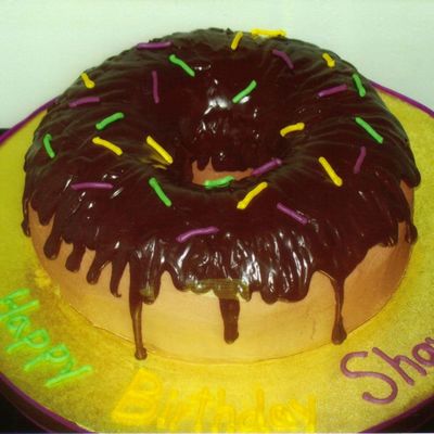 Donut Cake