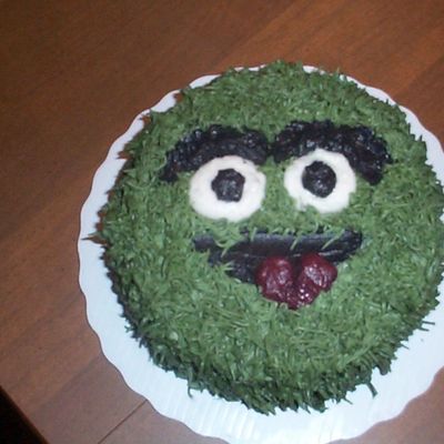 Oscar The Grouch Face Cake