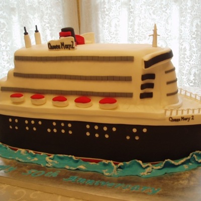 Queen Mary 2 Cruise Ship