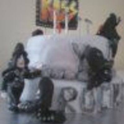 Kiss Cake