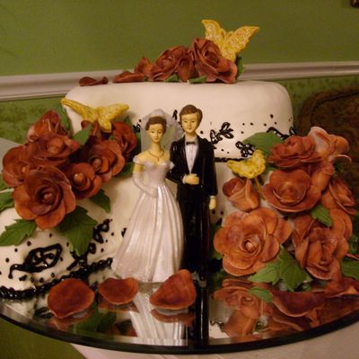 17 Th Anniversary Wedding Cake