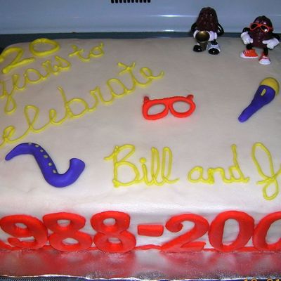 Anniversary Cake With California Raisins