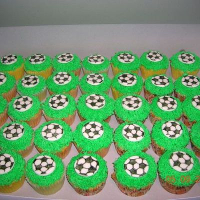 Soccer Cupcakes