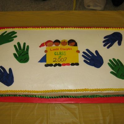 3 Foot Graduation Cake!